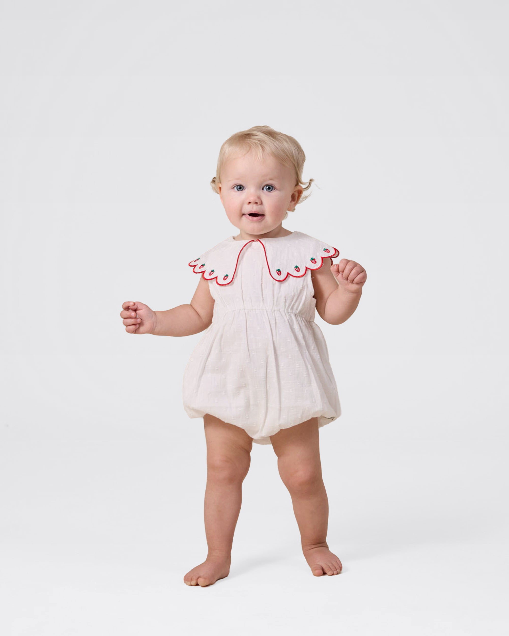 SCALLOP COLLAR STRAWBERRY ROMPER