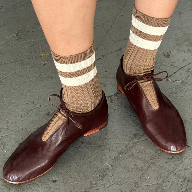 HER SOCKS VARSITY - Toffee