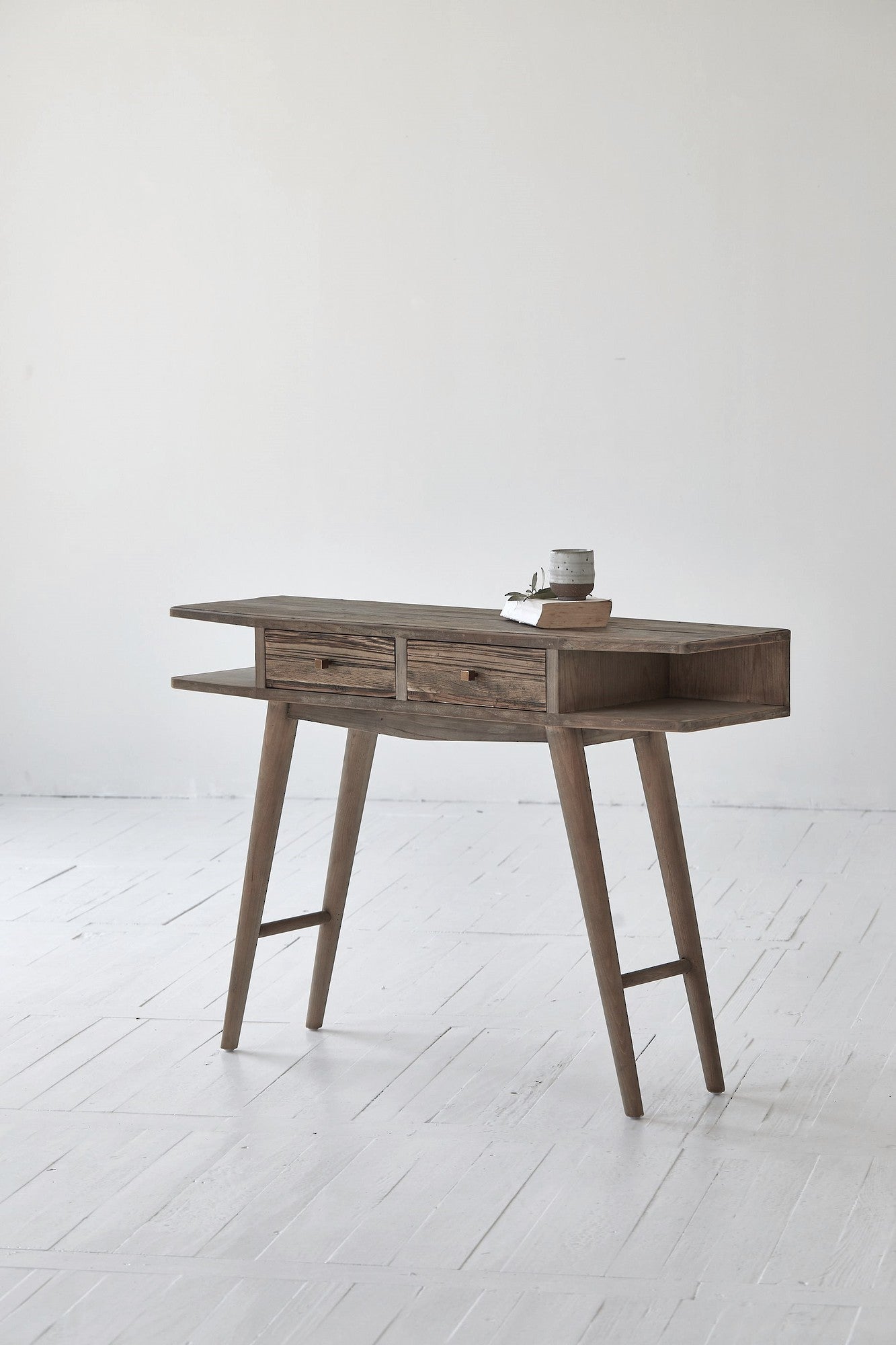SANTOS CONSOLE