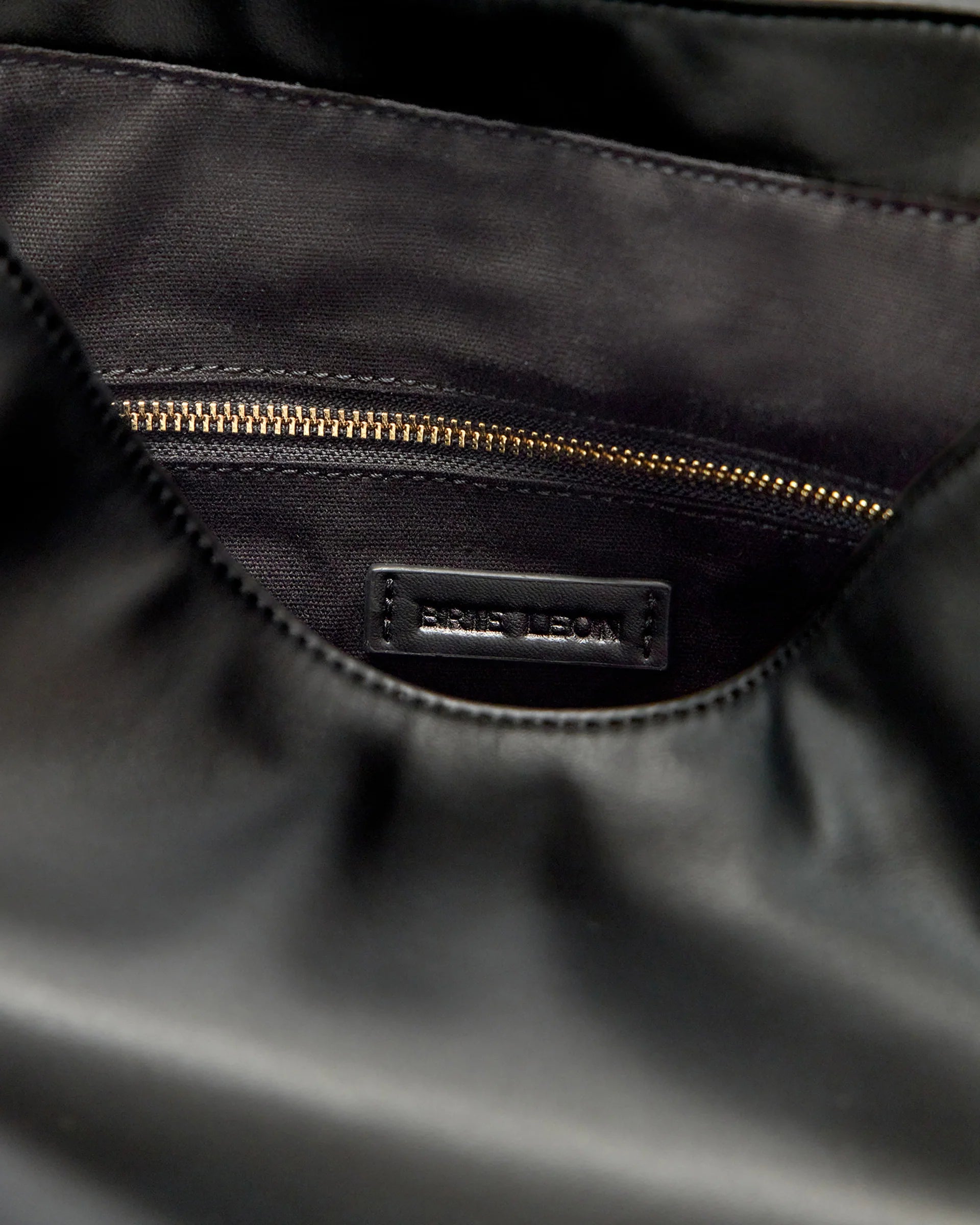 Josie Bucket Bag - Black