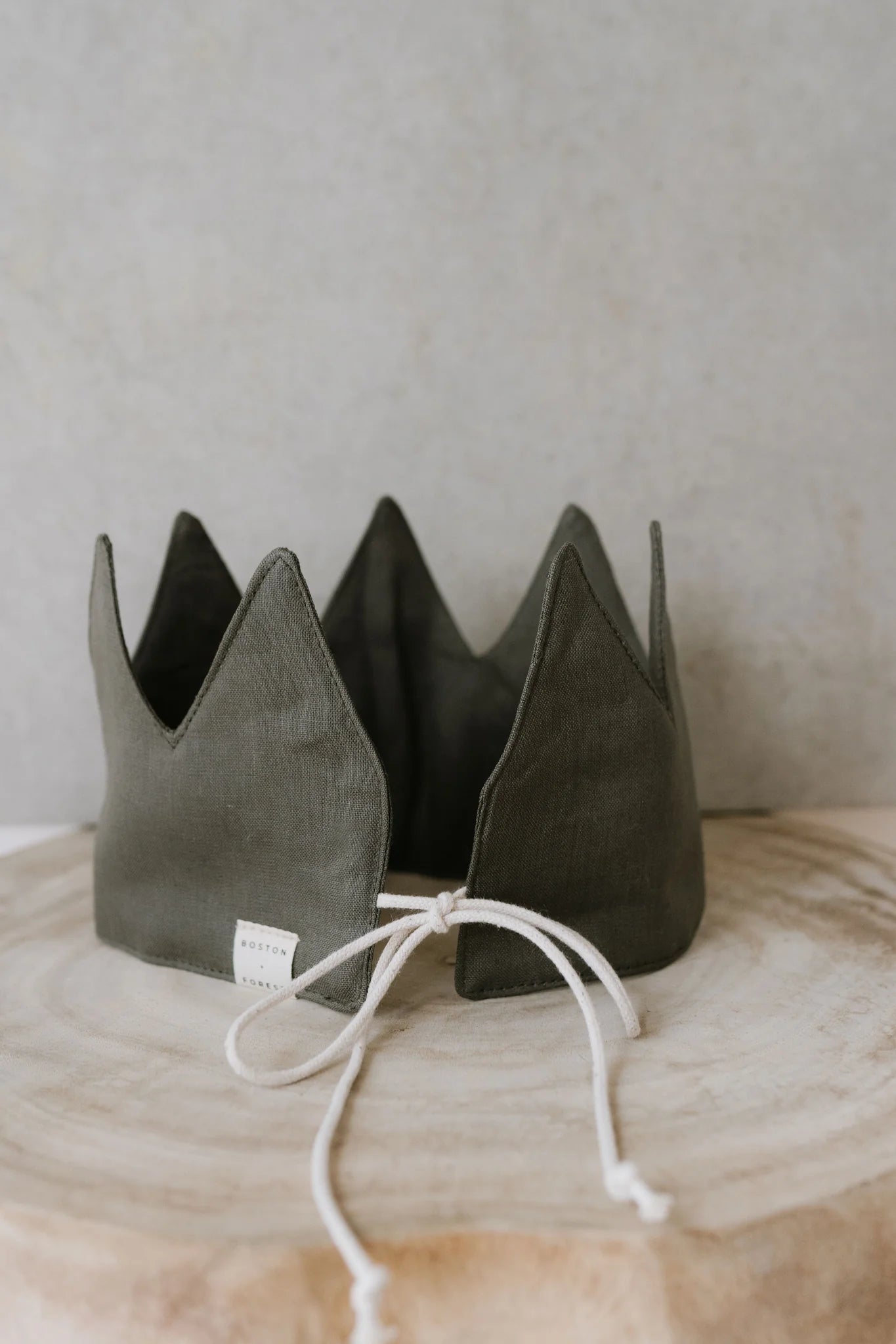 Linen Crown