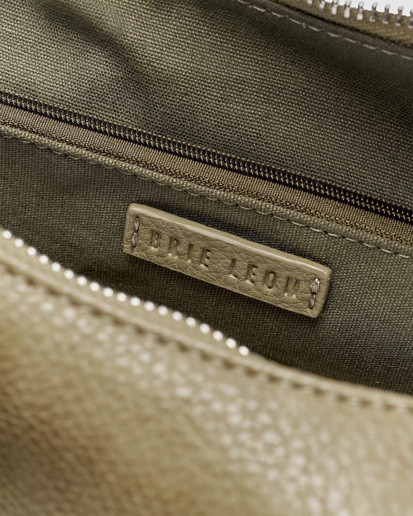 Everyday Croissant Bag - Olive