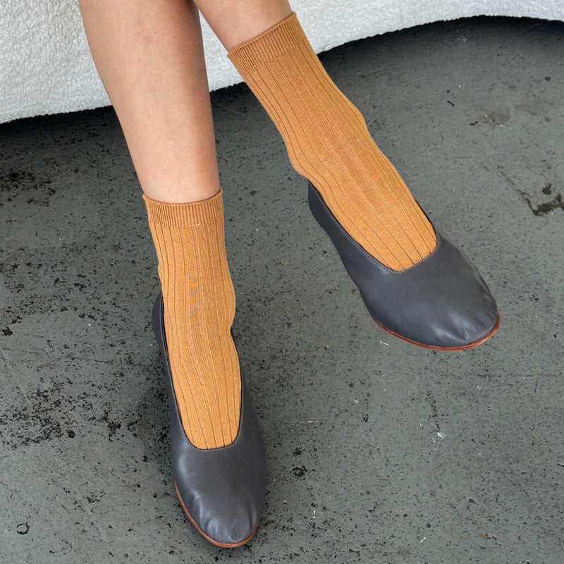 HER SOCKS - Peanut Butter