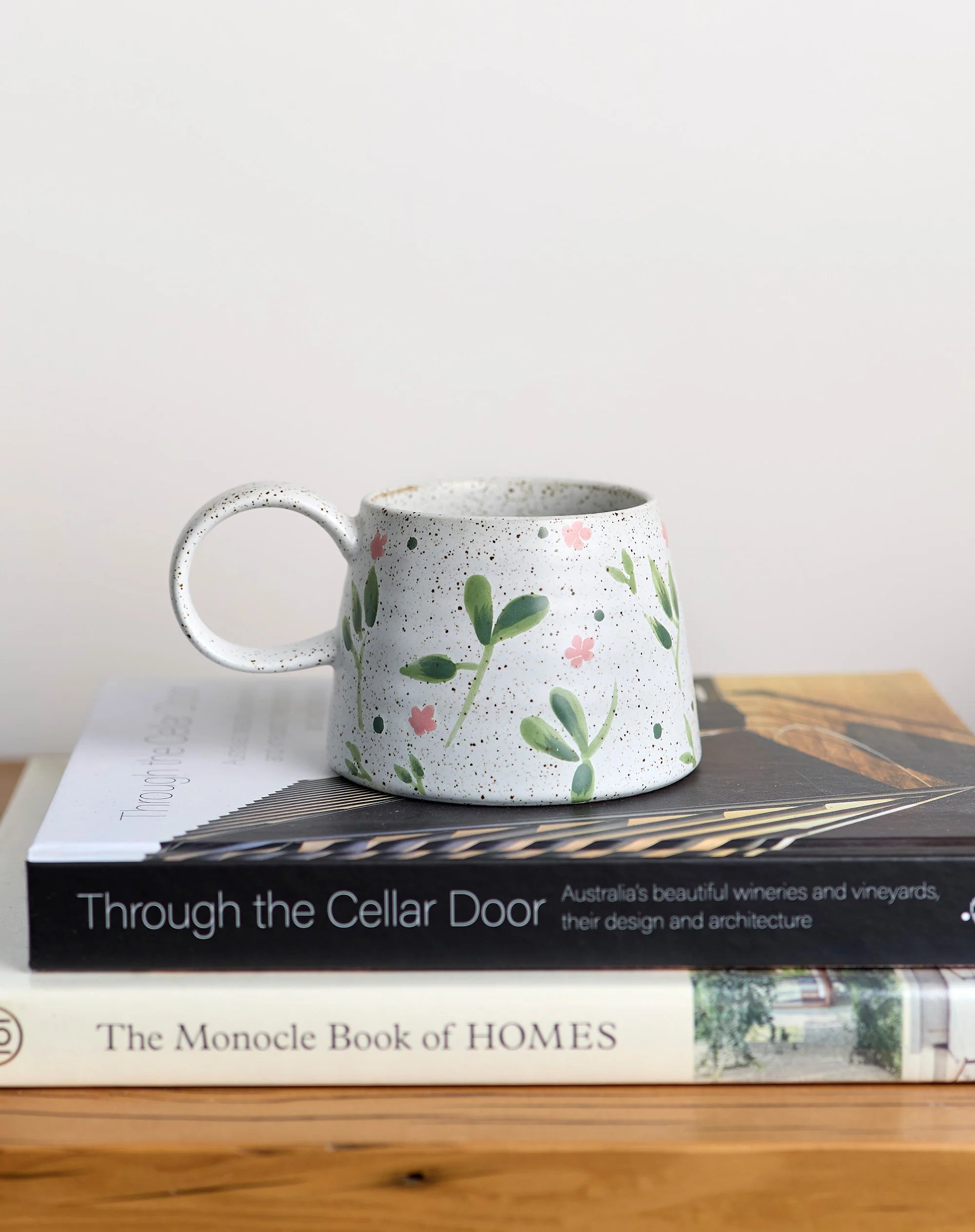 Mae Large Handled Mug / Flower Garden