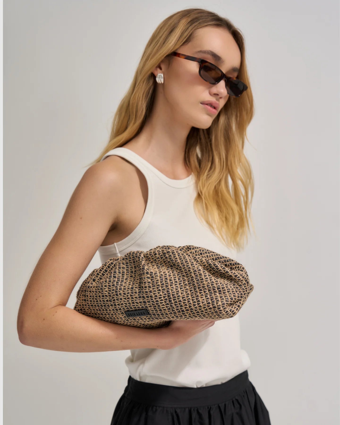 Rhi Clutch Raffia