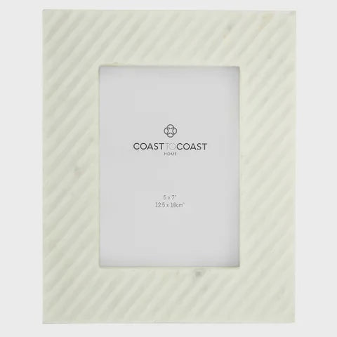 Amara Marble 5x7" Frame White