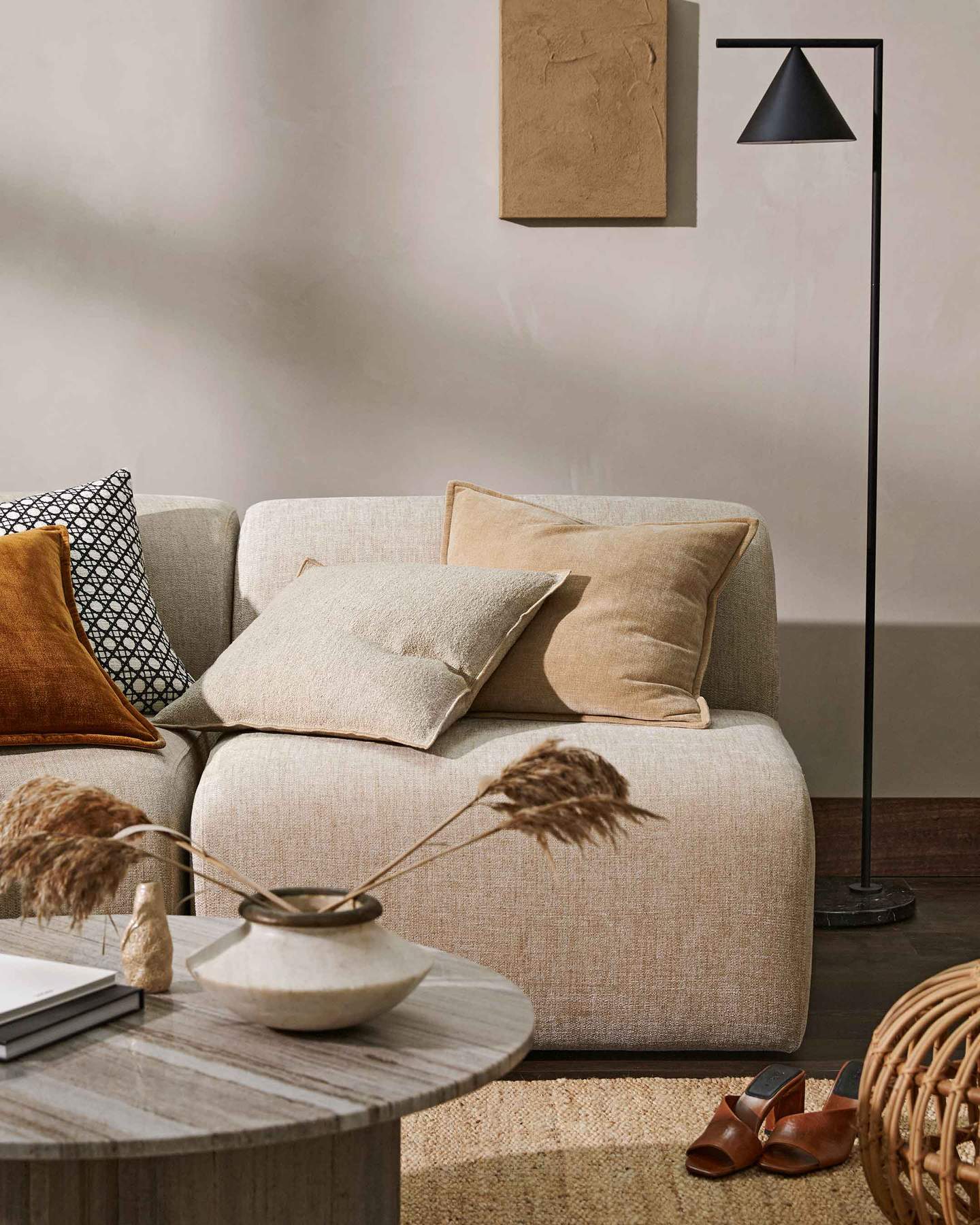 Alberto Cushion - Nougat