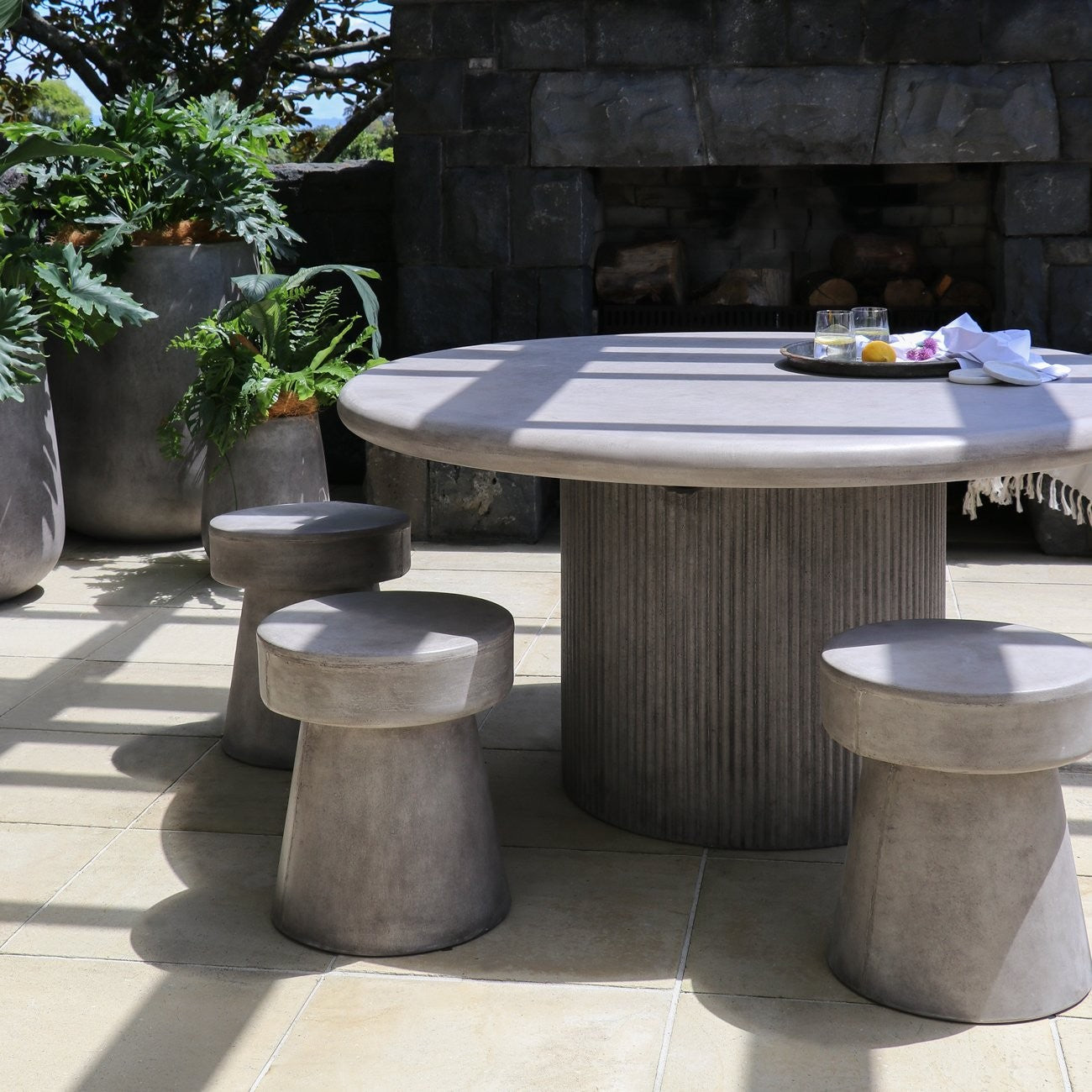 Patras Round Concrete Table - Grey