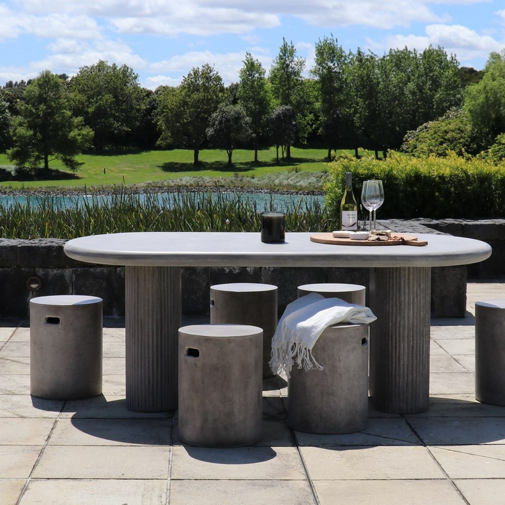 Solona Outdoor Concrete Table - Grey