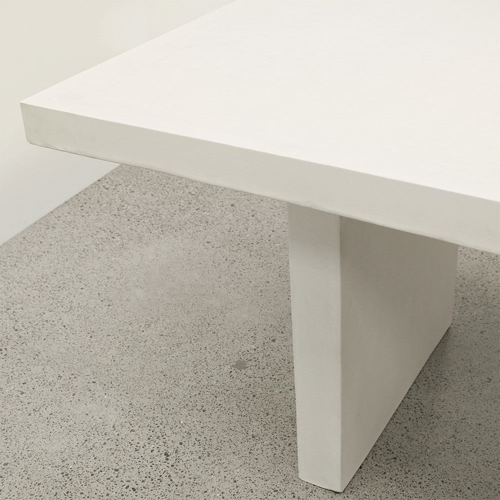 Palma Outdoor Concrete Table - White