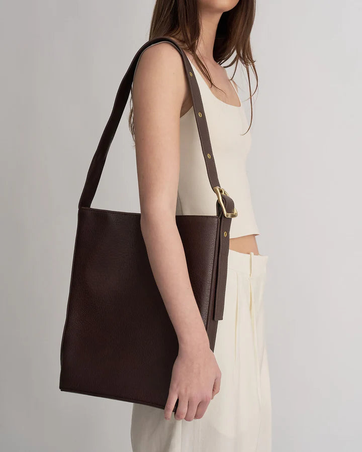 Everyday Bucket Bag - CHOC NAPPA