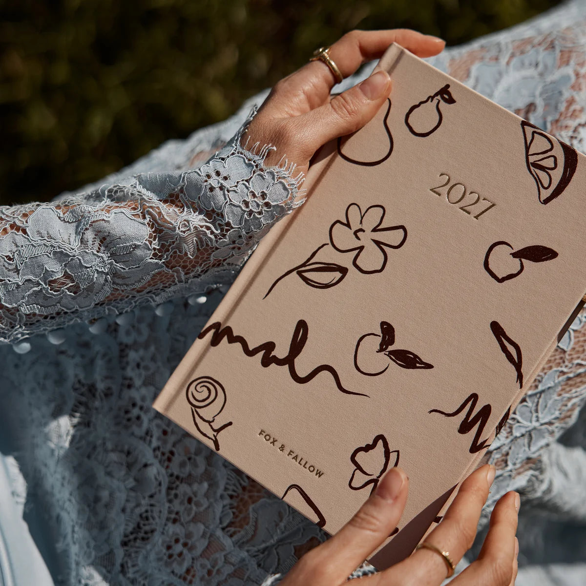 2027 A5 Vertical Planner - Amalfi Latte