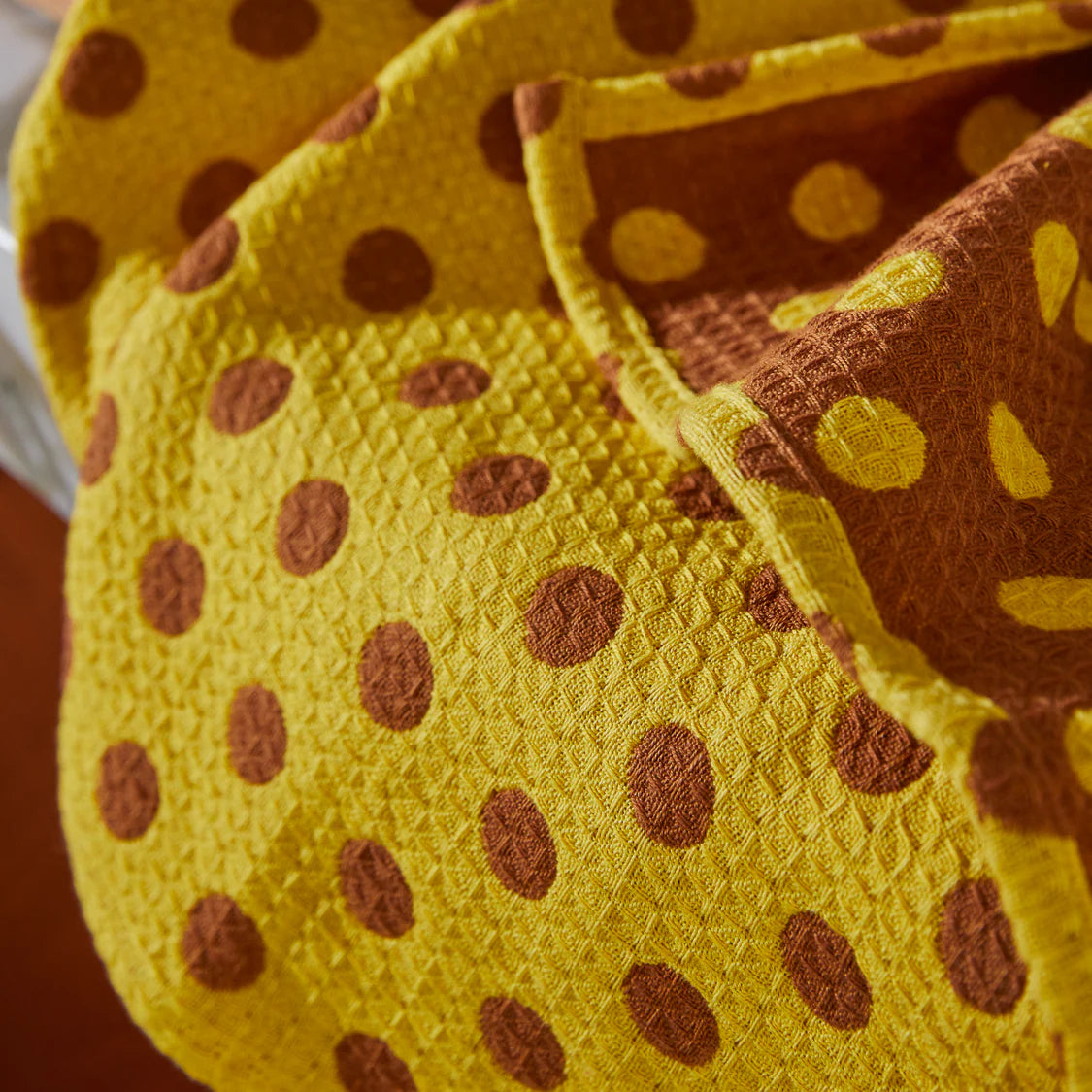 Paige Tea Towel - Medallion