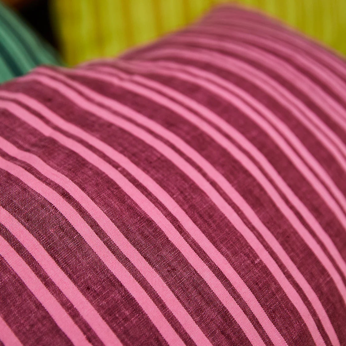 Nadine Linen Pillowcase Set - Mahogany