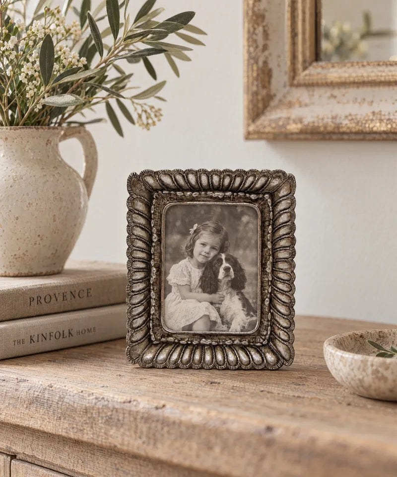Fanned Rectangle Photo Frame  2.5x3.5"