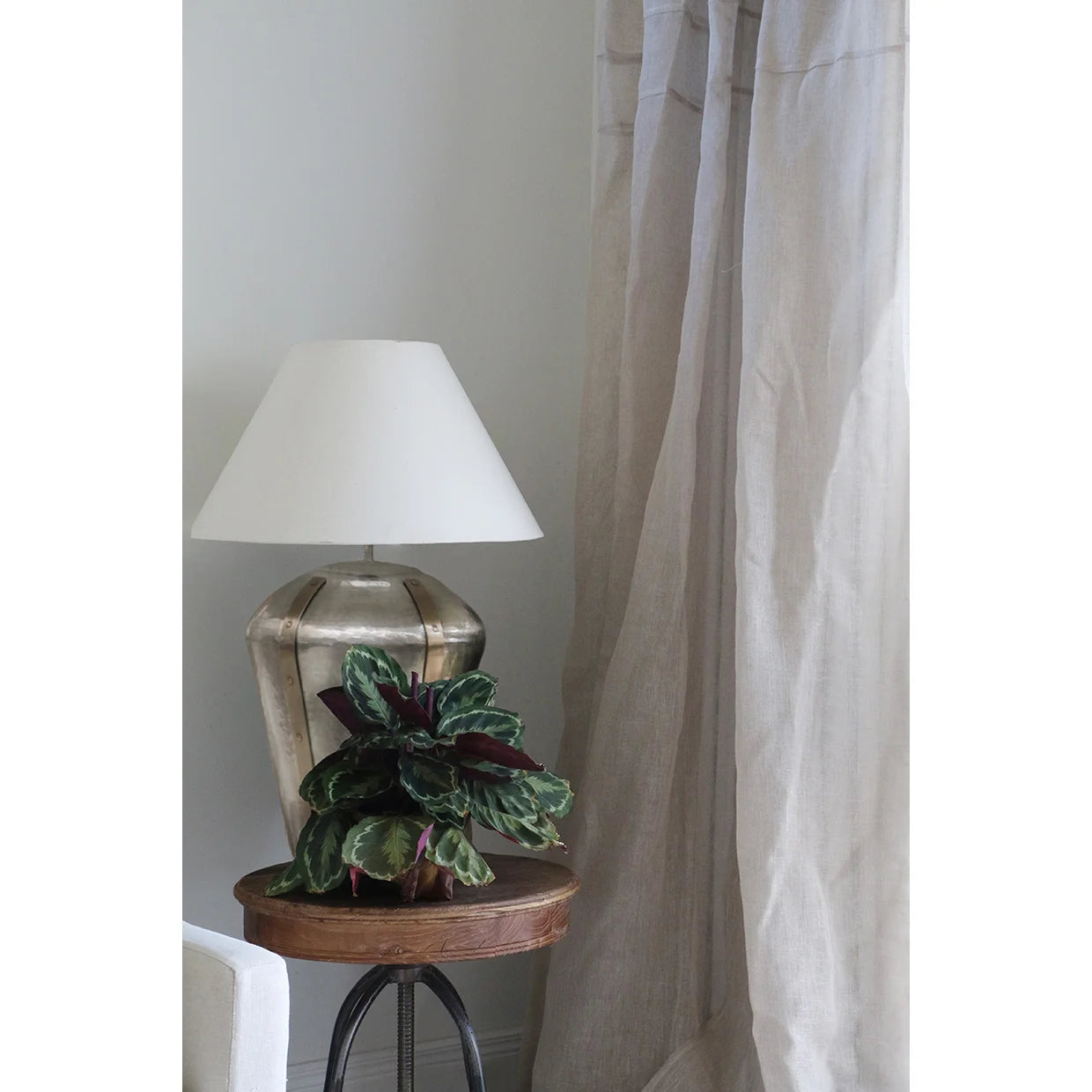 Litchfield Lamp w Shade