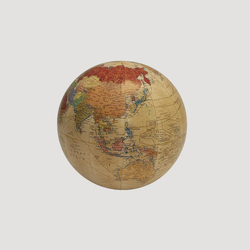 Globe Cream 10cm