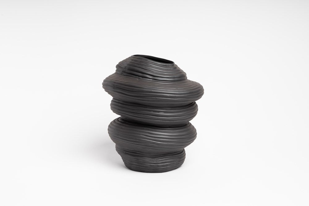 Capas Vase - Black