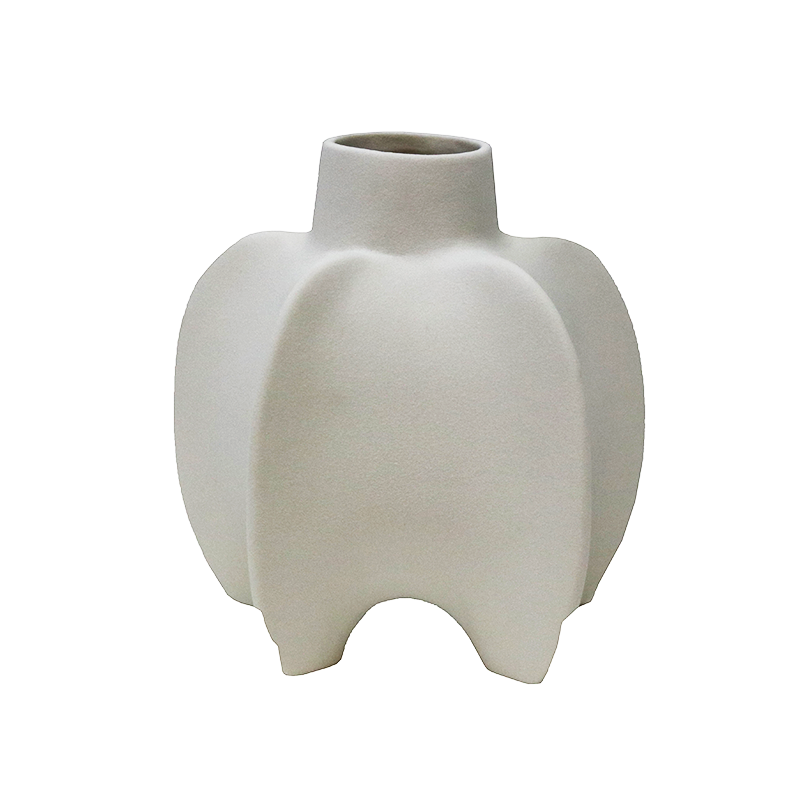 Ceramic Vase - Suzy