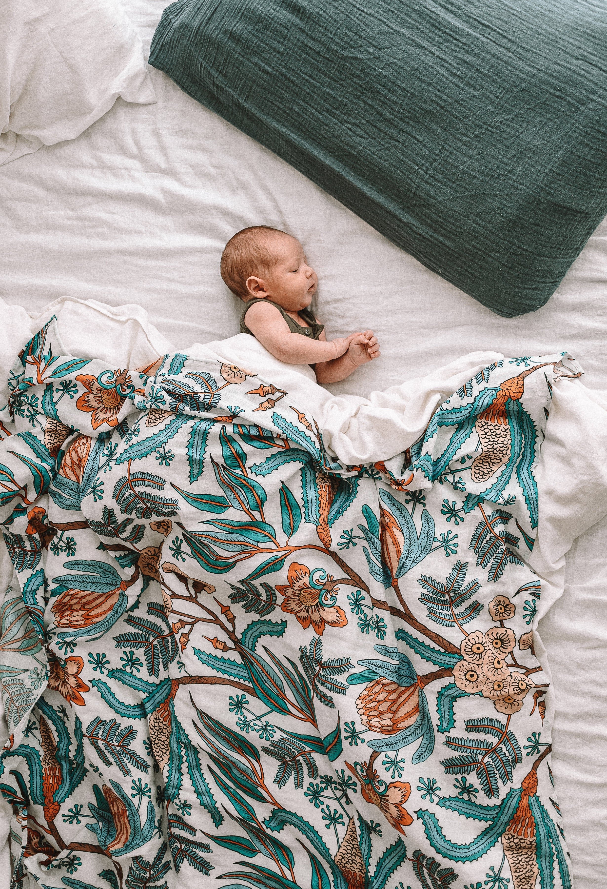 Wattle & Gum Swaddle