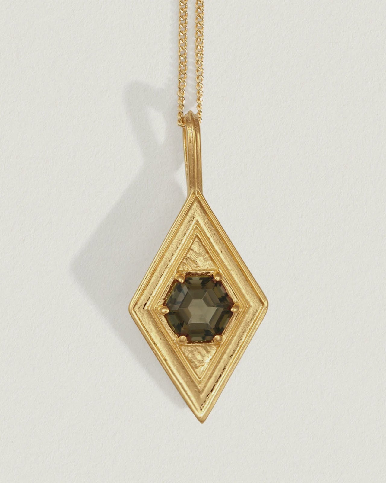 Sarruma Necklace - Gold